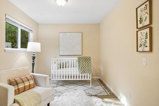 4024 Farm Hill 8, Redwood City, CA 94061