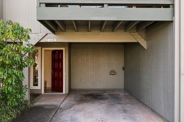 4024 Farm Hill 8, Redwood City, CA 94061