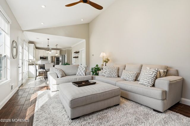 15 Villanova Drive, Freehold, NJ 07728