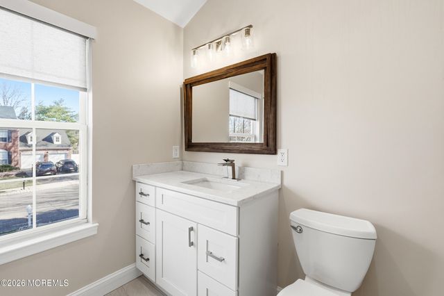 15 Villanova Drive, Freehold, NJ 07728