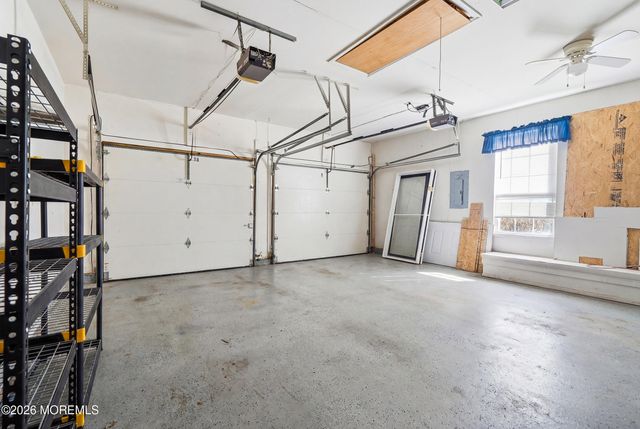 15 Villanova Drive, Freehold, NJ 07728