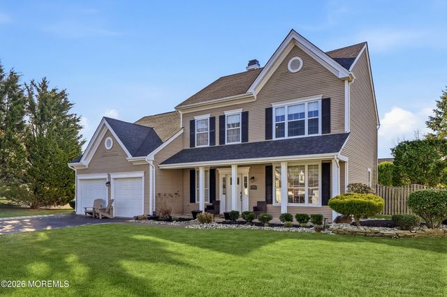 15 Villanova Drive, Freehold, NJ 07728