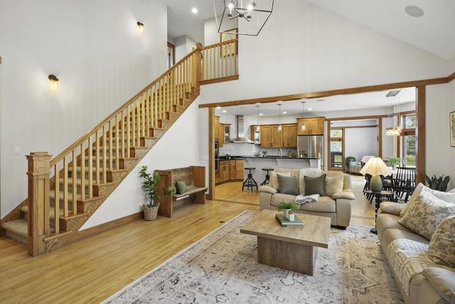 5960 Oak Hollow Drive, Mcfarland, WI 53558