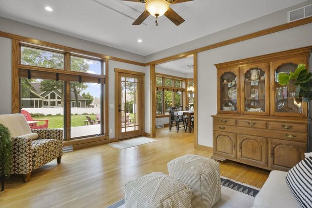 5960 Oak Hollow Drive, Mcfarland, WI 53558