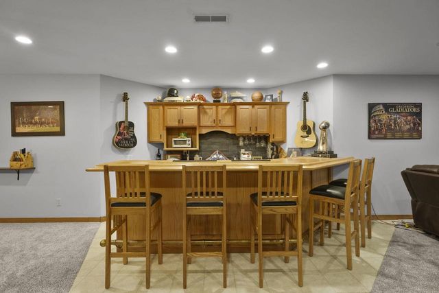 5960 Oak Hollow Drive, Mcfarland, WI 53558