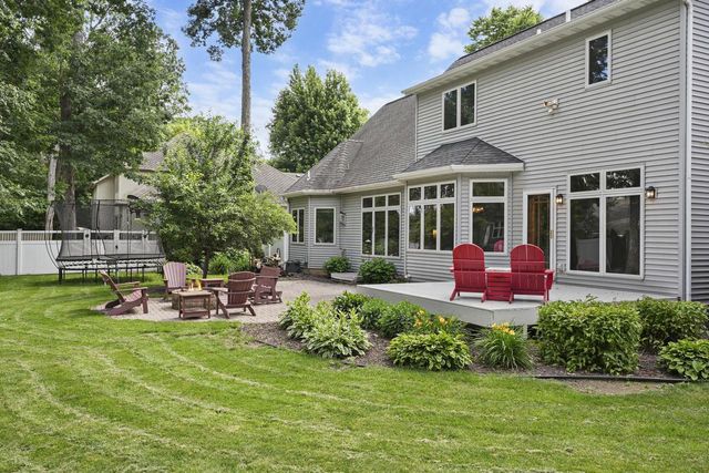 5960 Oak Hollow Drive, Mcfarland, WI 53558