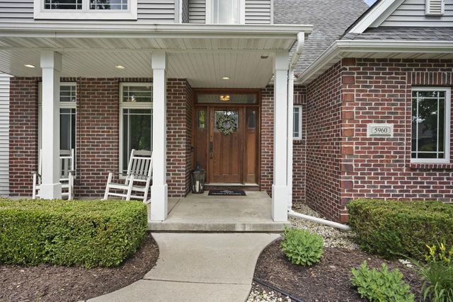 5960 Oak Hollow Drive, Mcfarland, WI 53558
