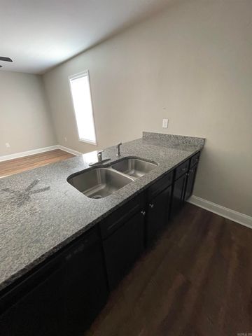 607 & 609 Lenora Street, Jacksonville, AR 72076