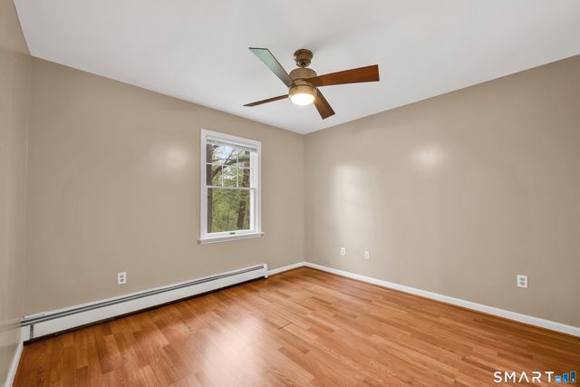72 Kingfisher Circle 72, South Windsor, CT 06074