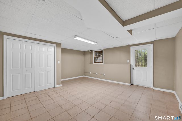 72 Kingfisher Circle 72, South Windsor, CT 06074