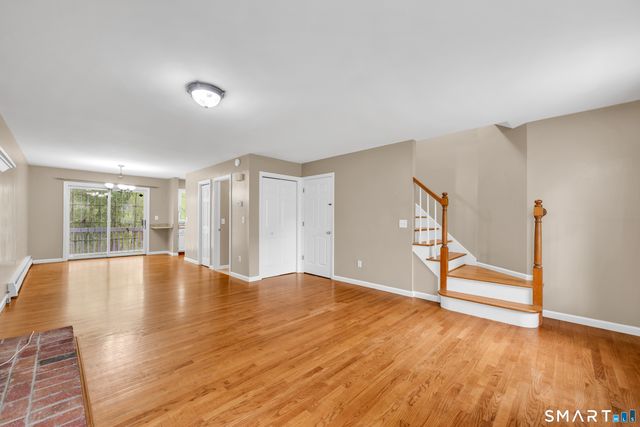72 Kingfisher Circle 72, South Windsor, CT 06074