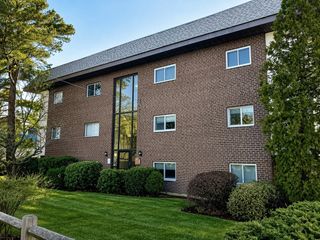 205 Independence Ave 215, Quincy, MA 02169