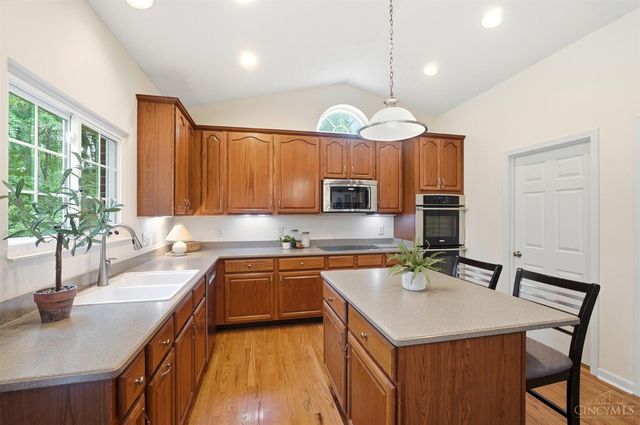 9135 Cedar Gate Drive, Deerfield Twp., OH 45140