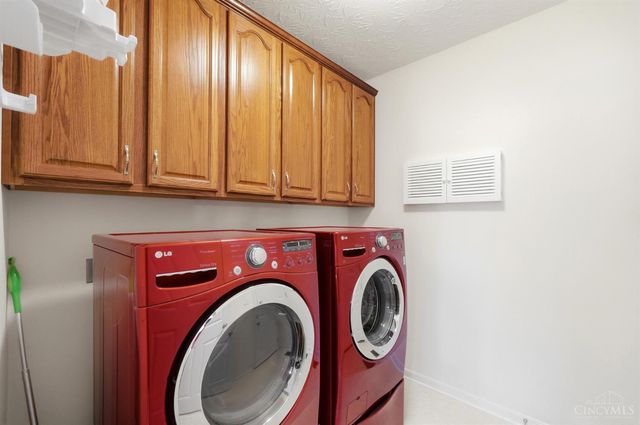 9135 Cedar Gate Drive, Deerfield Twp., OH 45140