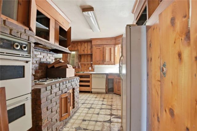 2280 San Francisco Avenue, Long Beach, CA 90806