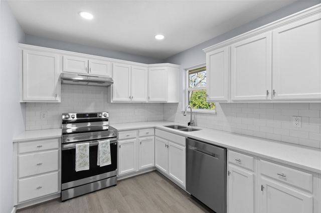 1809 W Birge Street, Sherman, TX 75092