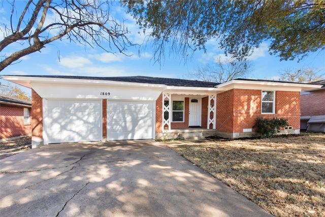 1809 W Birge Street, Sherman, TX 75092