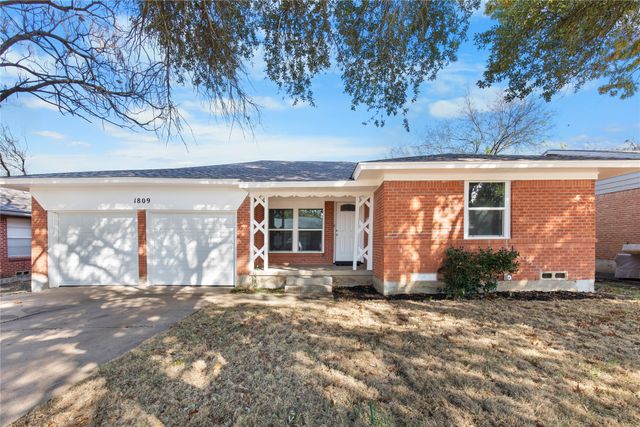 1809 W Birge Street, Sherman, TX 75092