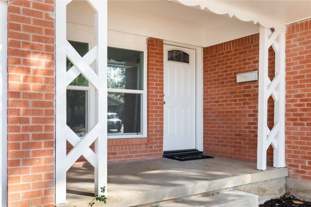 1809 W Birge Street, Sherman, TX 75092