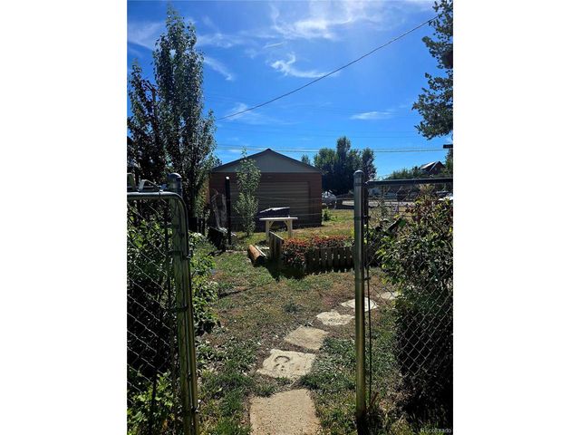 610 Hermosa St, Del Norte, CO 81132