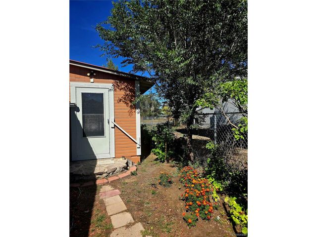 610 Hermosa St, Del Norte, CO 81132