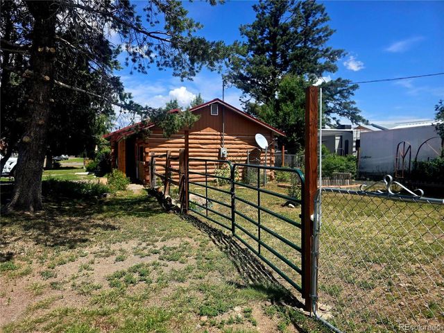 610 Hermosa St, Del Norte, CO 81132
