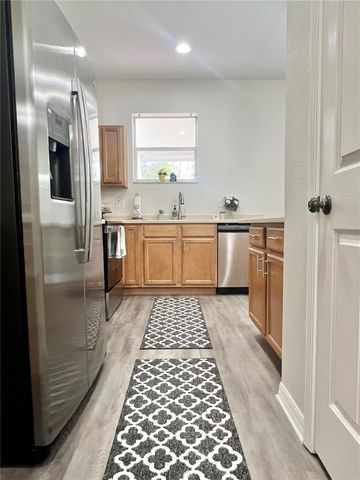 3644 PINE KNOT DRIVE, Valrico, FL 33596