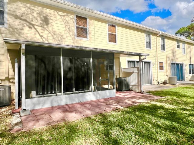 3644 PINE KNOT DRIVE, Valrico, FL 33596