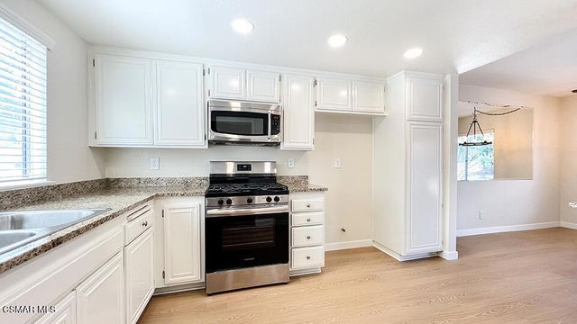 1815 Tipperary Lane, Newbury Park, CA 91320