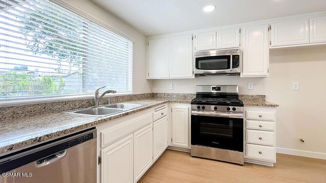 1815 Tipperary Lane, Newbury Park, CA 91320