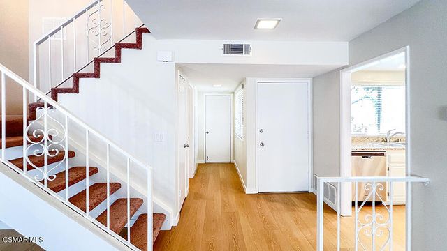 1815 Tipperary Lane, Newbury Park, CA 91320
