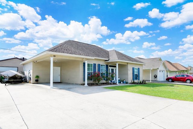 306 Julie St, Gray, LA 70359