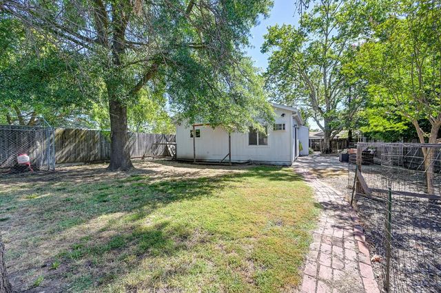 8417 Fair Way, Citrus Heights, CA 95610