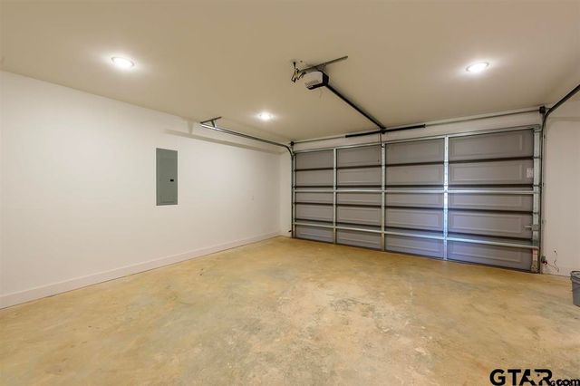148 Crescent St, Bullard, TX 75757