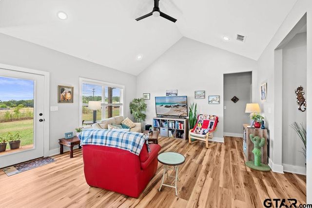 148 Crescent St, Bullard, TX 75757