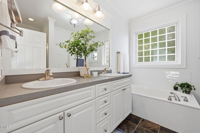 10 Georgetown Woods Drive, Youngsville, NC 27596