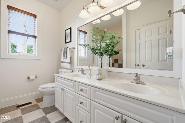 10 Georgetown Woods Drive, Youngsville, NC 27596