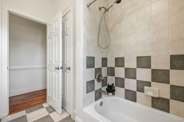 10 Georgetown Woods Drive, Youngsville, NC 27596