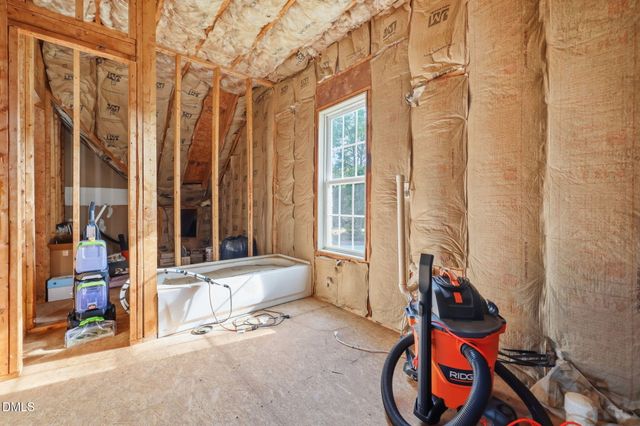 10 Georgetown Woods Drive, Youngsville, NC 27596