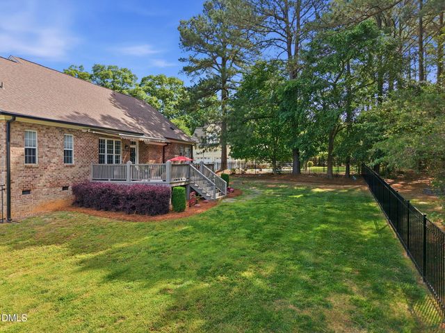 10 Georgetown Woods Drive, Youngsville, NC 27596
