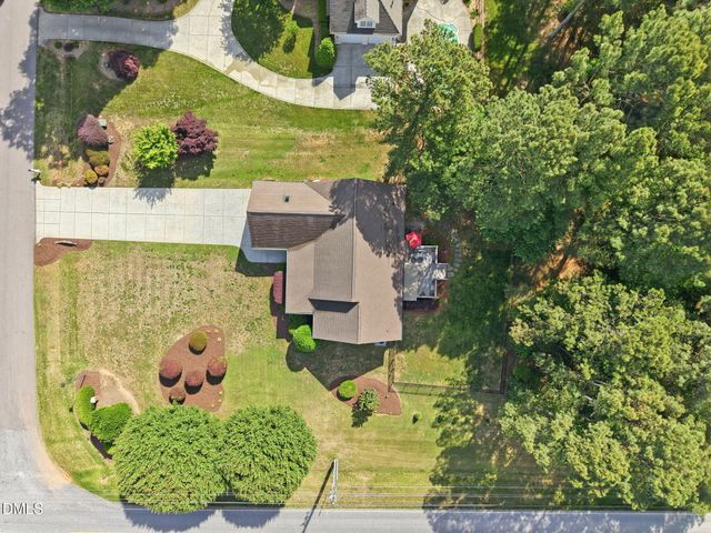 10 Georgetown Woods Drive, Youngsville, NC 27596