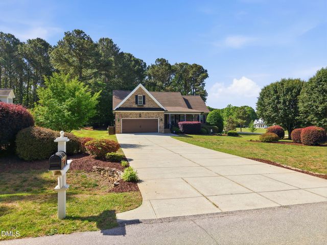 10 Georgetown Woods Drive, Youngsville, NC 27596