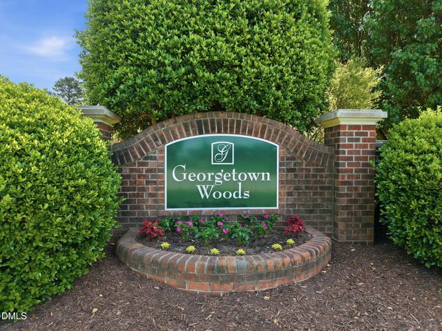 10 Georgetown Woods Drive, Youngsville, NC 27596