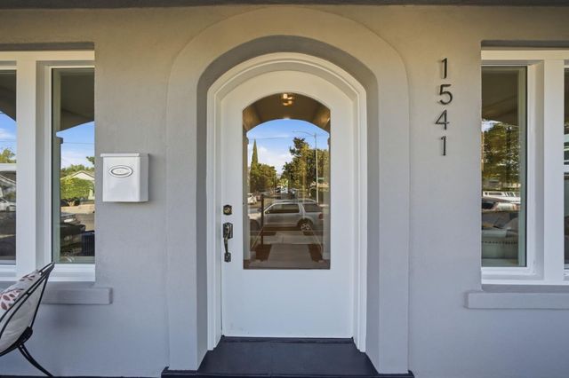 1541 Pomona Avenue, San Jose, CA 95110