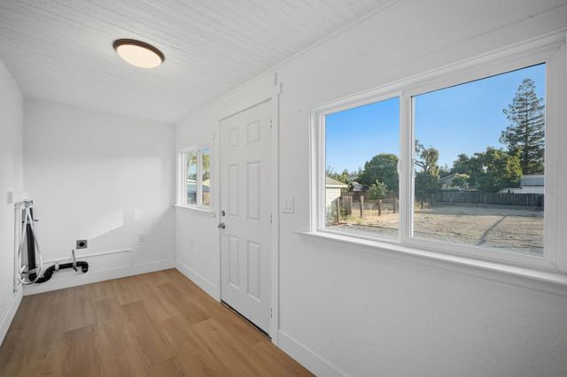 1541 Pomona Avenue, San Jose, CA 95110