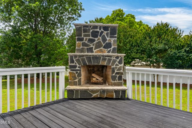4908 Allanbrooke Lane, Fuquay Varina, NC 27526