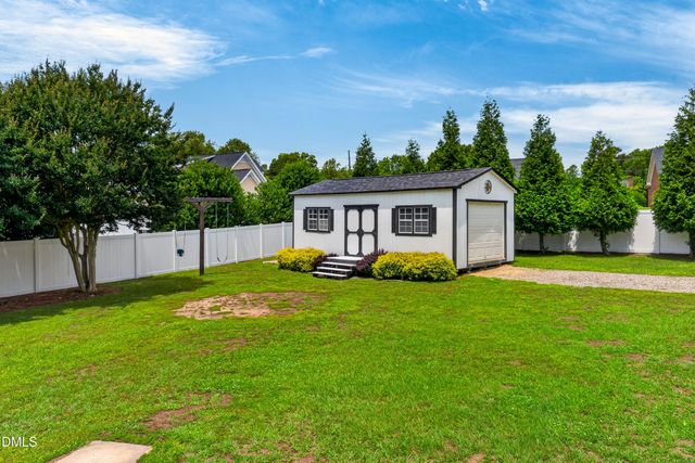 4908 Allanbrooke Lane, Fuquay Varina, NC 27526