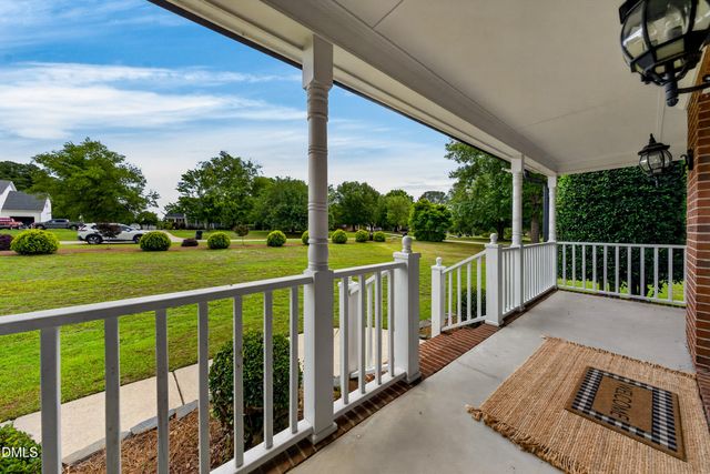 4908 Allanbrooke Lane, Fuquay Varina, NC 27526
