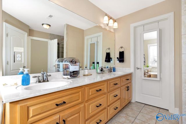 111 Engineer Court, Harvest, AL 35749