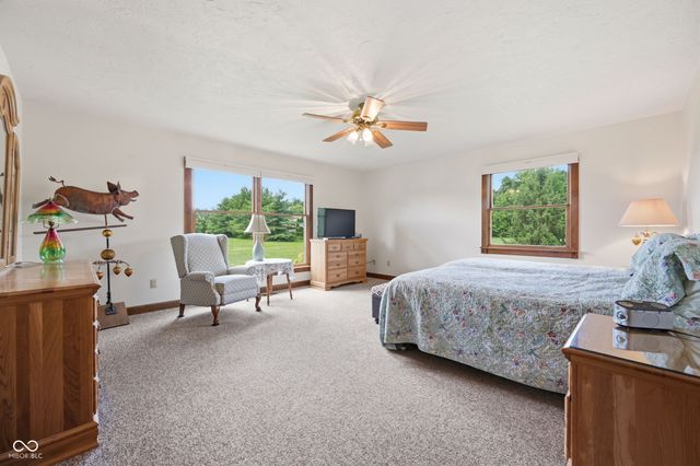 1667 S 700 W, Anderson, IN 46011